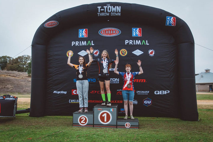 custom printed arch for outdoor events | free design & best prices