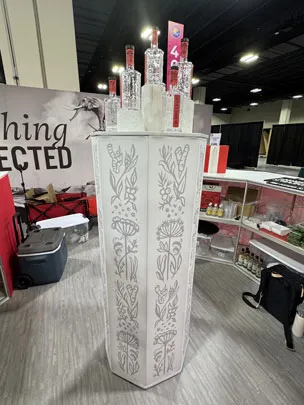 case study: devils grin custom branded bar countertops for wswa access live activation