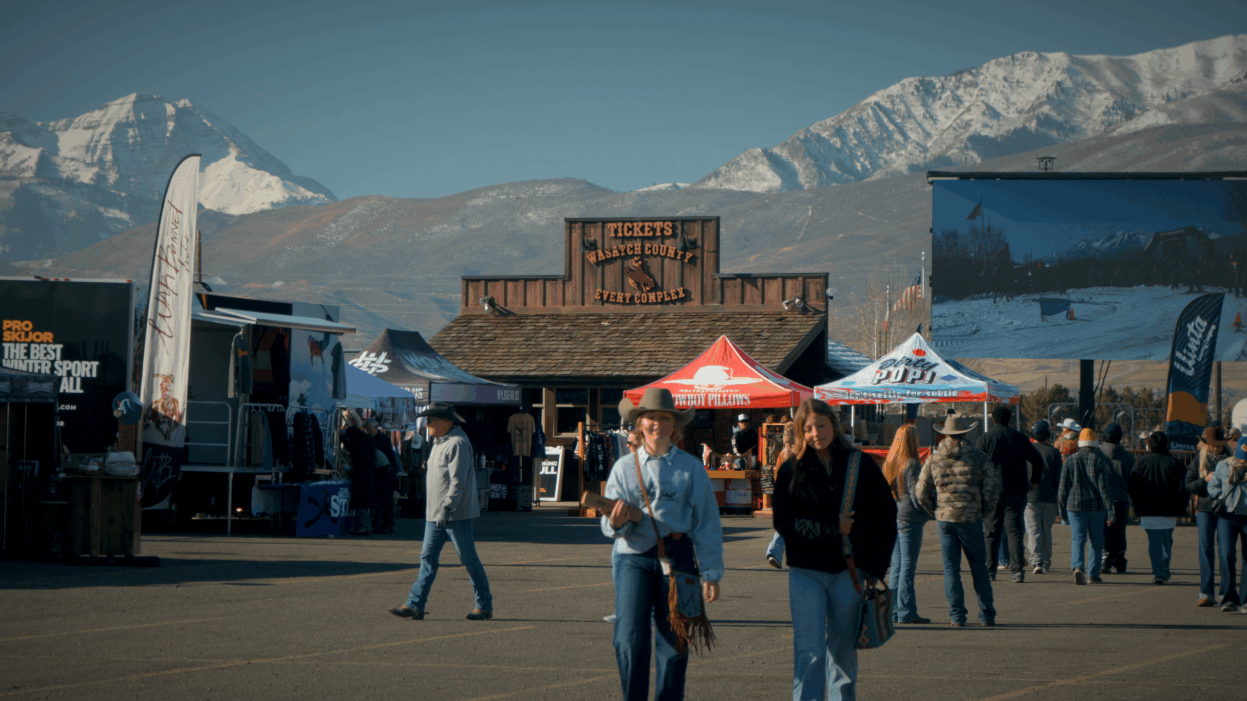 pro skijor event activation case study: how strike helped brand a popular winter sporting event